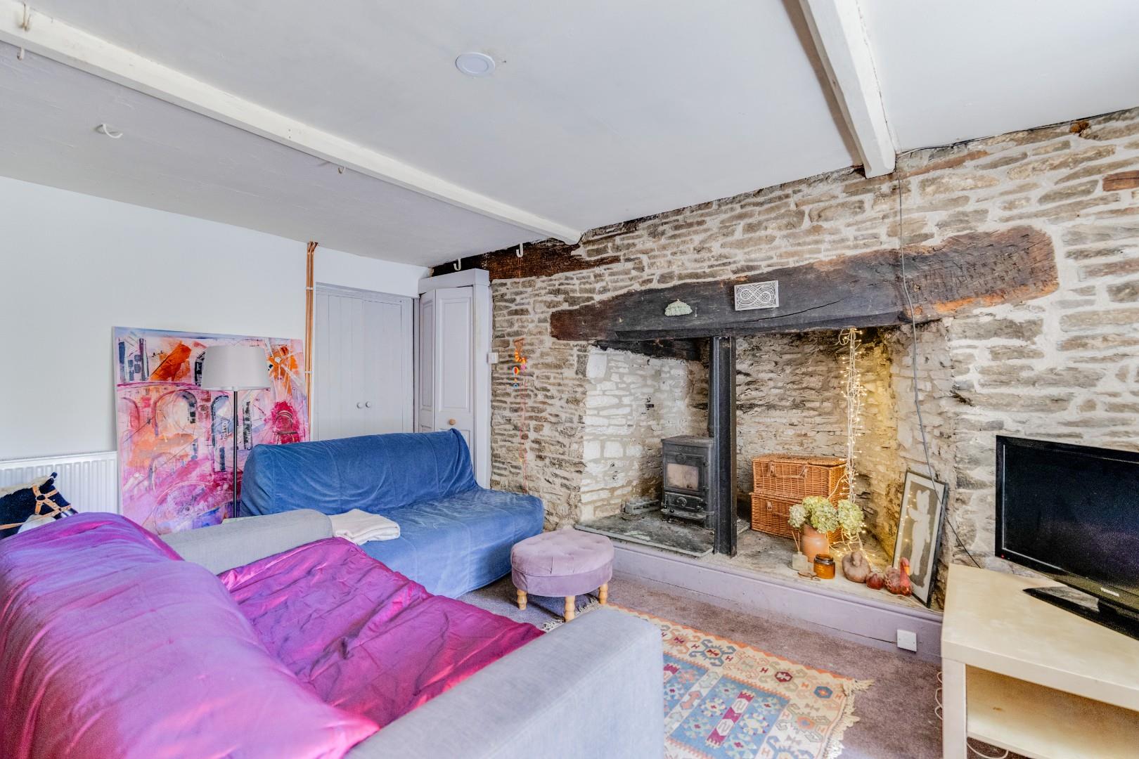 Gelliwrgan Farm, Gelli Wrgan Road, Ynysbwl, Pontypridd, CF37 3PG